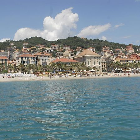 Hotel Gambone Finale Ligure Εξωτερικό φωτογραφία