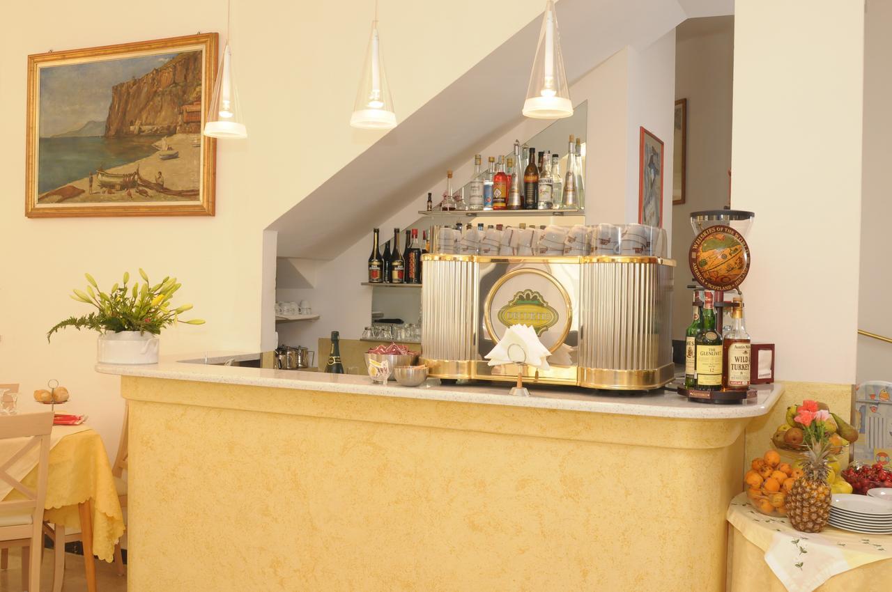 Hotel Gambone Finale Ligure Εξωτερικό φωτογραφία