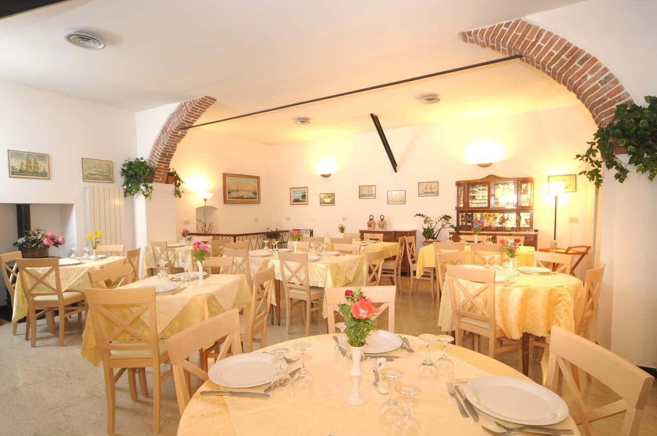 Hotel Gambone Finale Ligure Εξωτερικό φωτογραφία