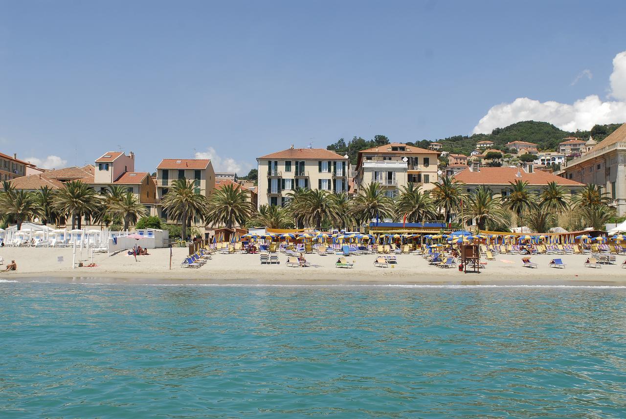 Hotel Gambone Finale Ligure Εξωτερικό φωτογραφία